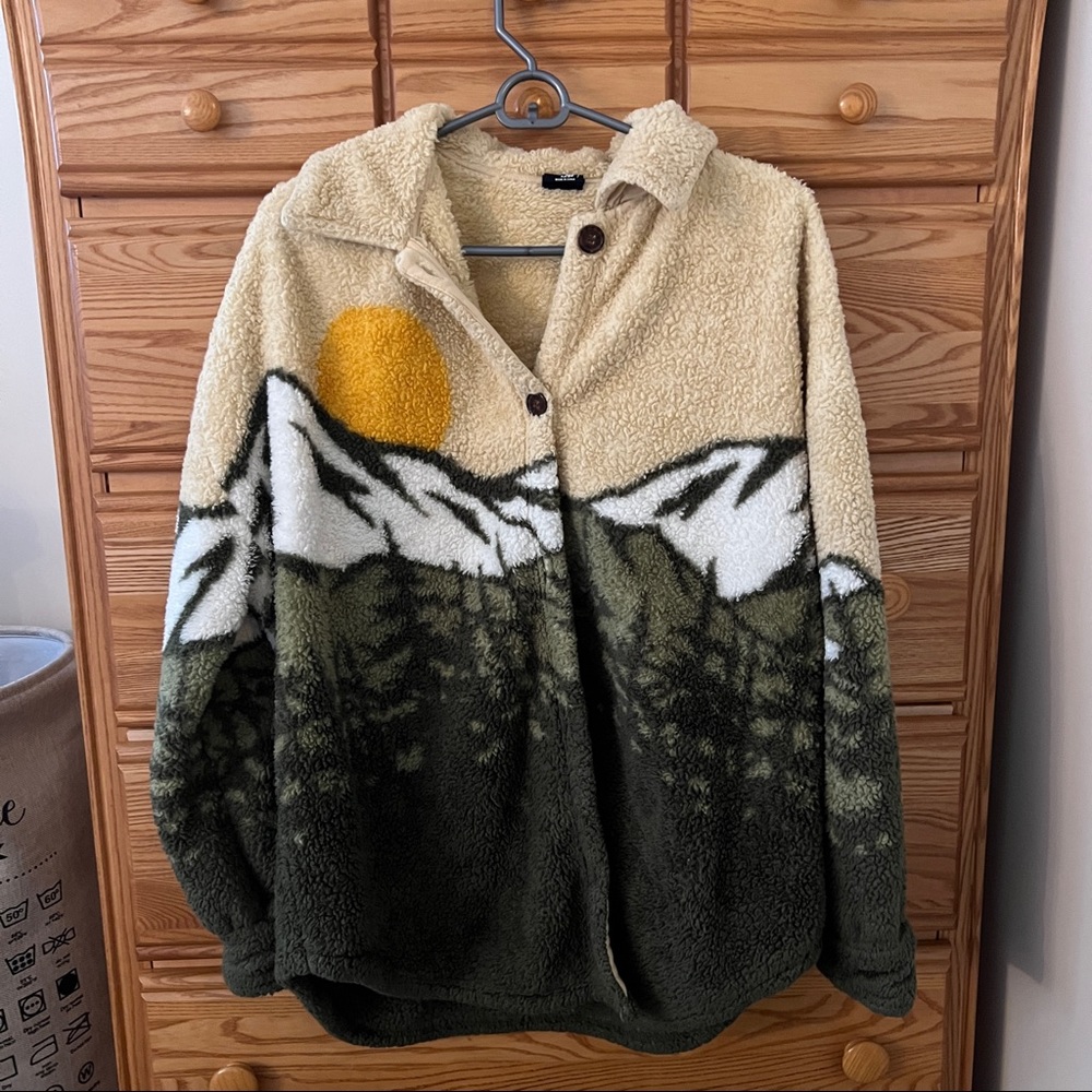 PacSun fuzzy sweater with mountain print